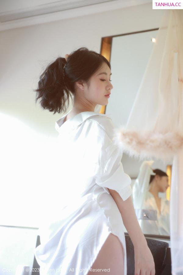 谢晚晚  [XiuRen]高清写真图 2023.01.29 No.6183 谢晚晚 丰腴美臀第32张图片